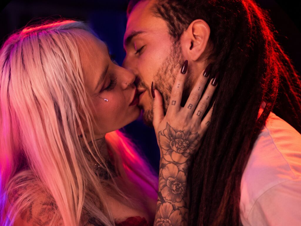 NatashaAndDamian LiveJasmin couple model room