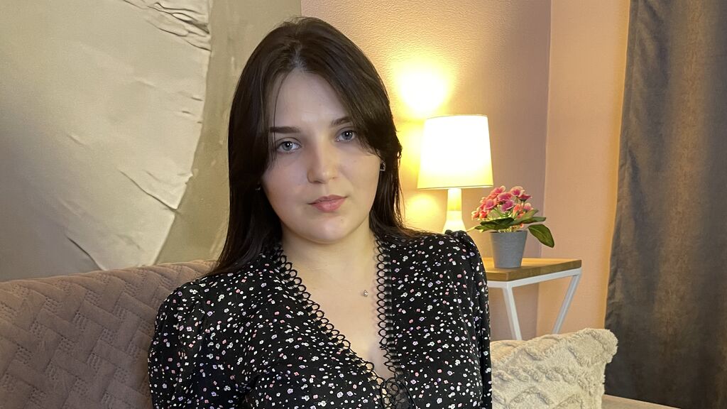 Watch hot flirt model MeganCrtiss from LiveJasmin at GirlsOfJasmin