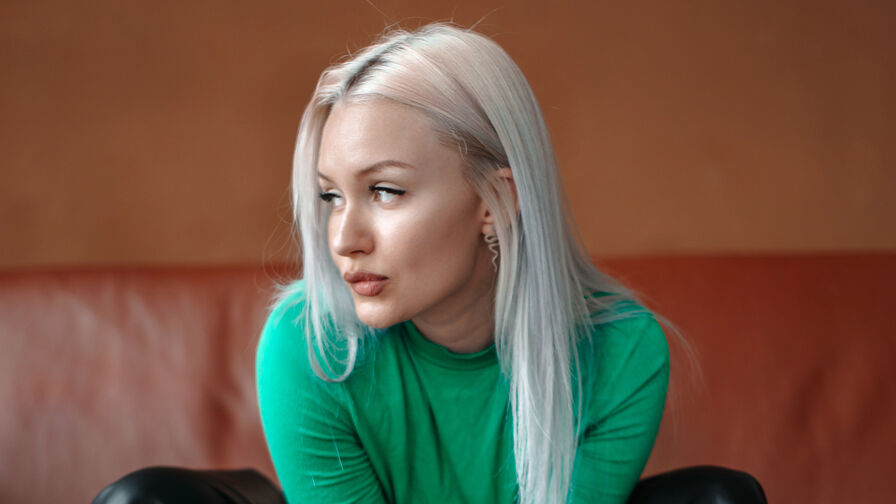 AstridColman Live Sex Chat at City Lanz