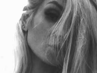 webcam sex show MiaMeuw