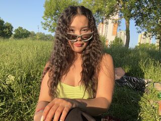 adult cam BellaSparkle
