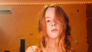 DeliaLashbrook Live Webcam on LiveJasmin