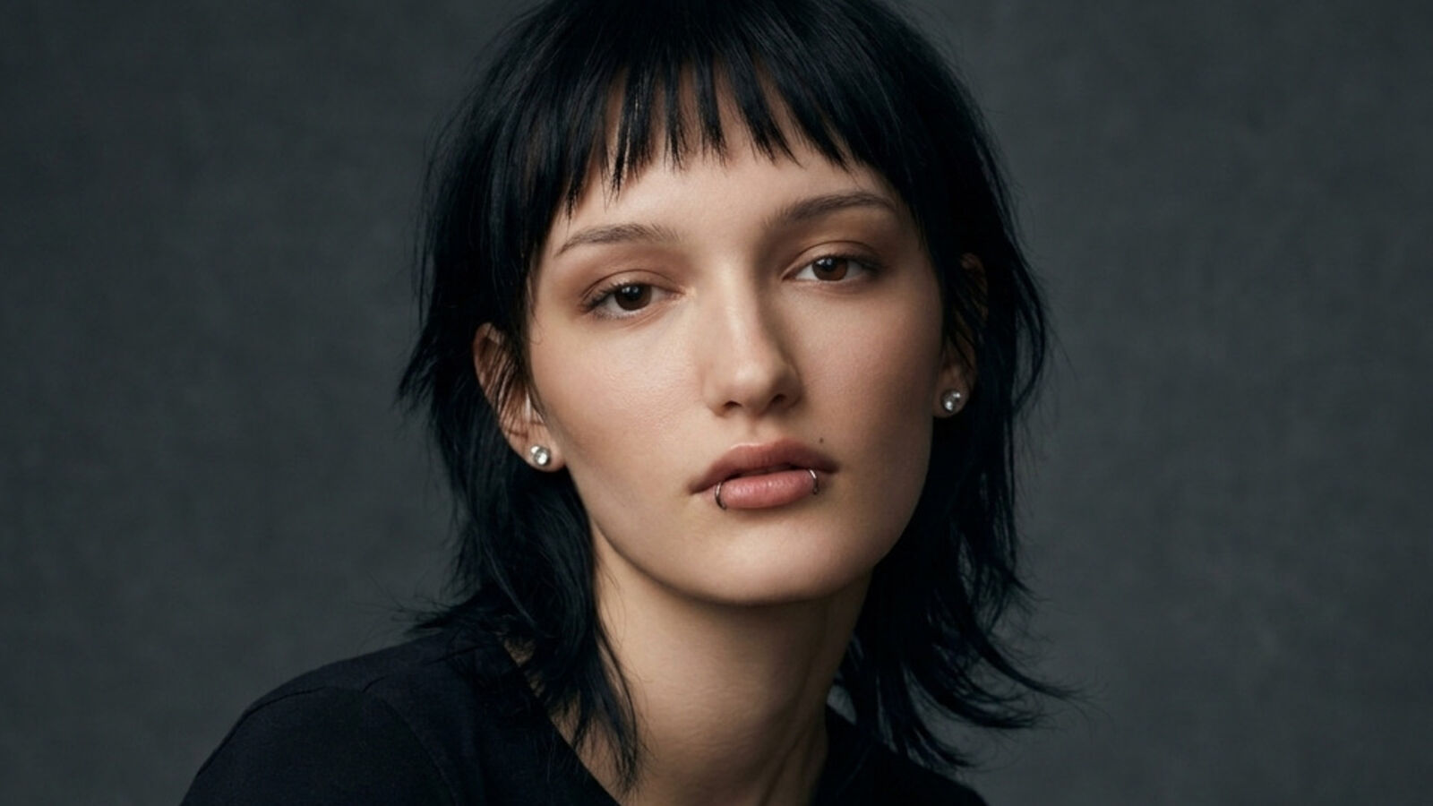 SusieTrojak erotic portrait