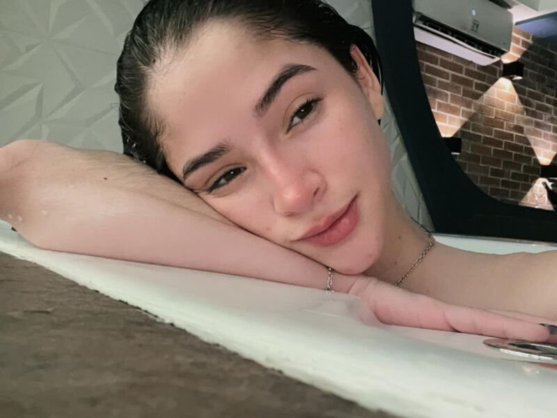 Anteprima webcam CamilaMalkovich