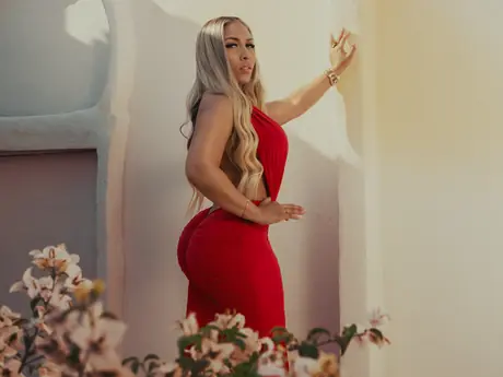 Chat with KendallOwen