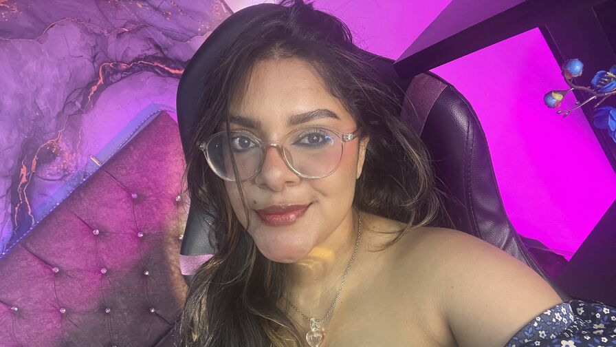 Close up, Dildo, Live orgasm, Oil, Roleplay, Squirt, Vibrator, Zoom, Deepthroat, Footsex, Snapshot, Sph, Asmr
