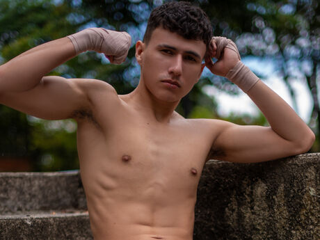 Chat with FelipeArias