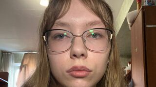 Free Nude ShemekaTroike