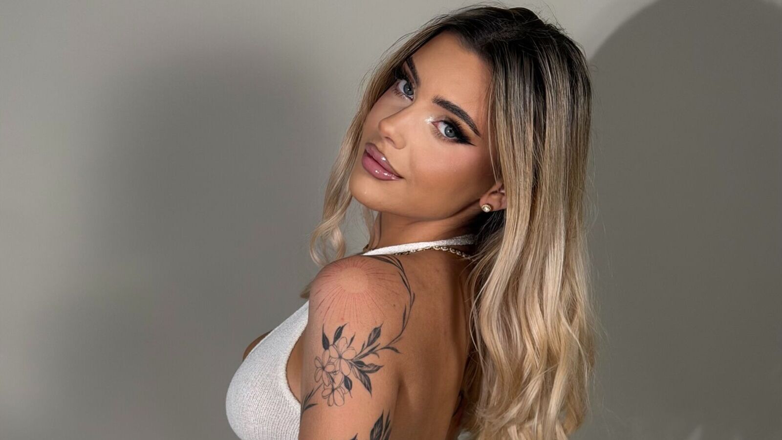 ValerieGracy erotic portrait