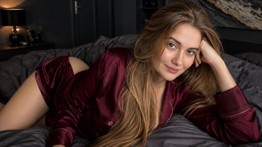 Watch CarterMilena live on shemalefreeporn.net