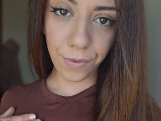 Webcam model AliceSanz from LiveJasmin