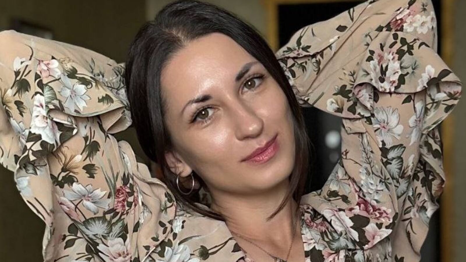 NikaVale erotic portrait