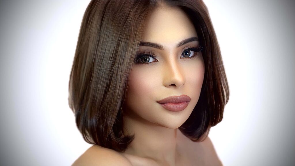 ChloeEscobar cover