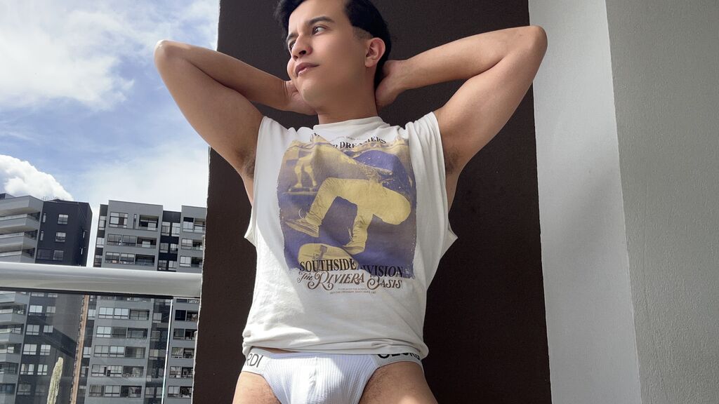 Sex chat gratuit in direct cu MaxCol pe LiveJasmin