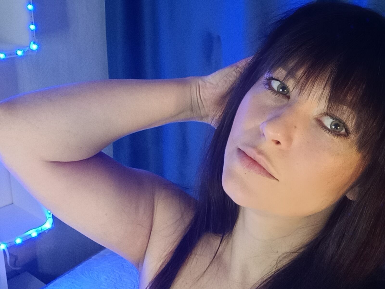 Live cam for VickiJayjay