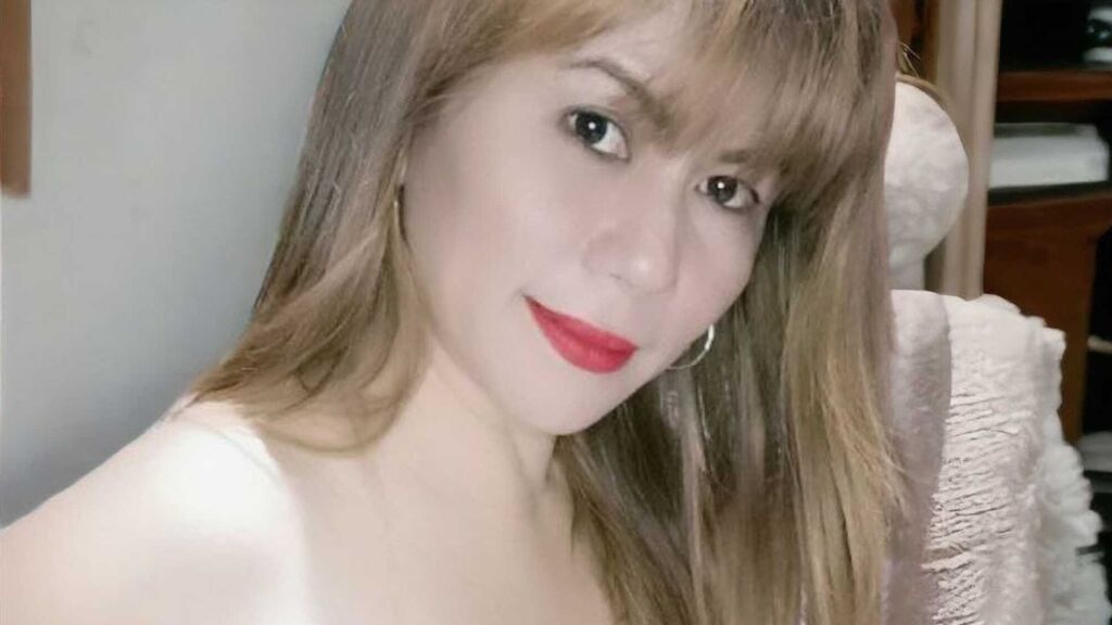 MiaMelody's profile from Jasmin at GirlsOfJasmin'