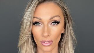 MarylinGlory LiveJasmin girl model room