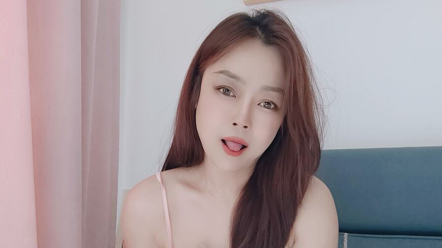Watch SidonieGirard live on shemalefreeporn.net