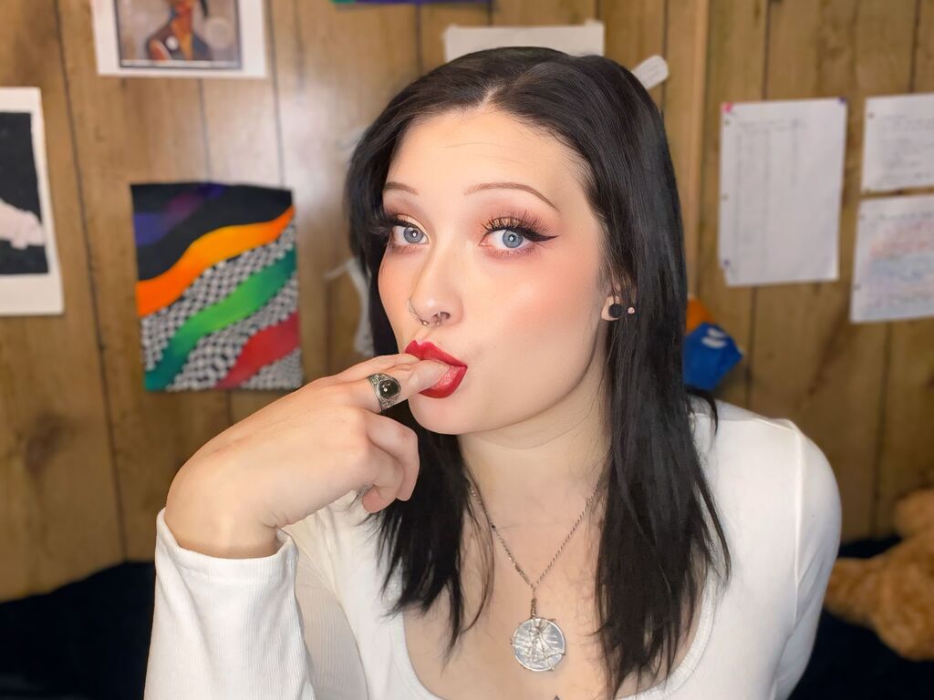 cherryobituary from Web Night Cam