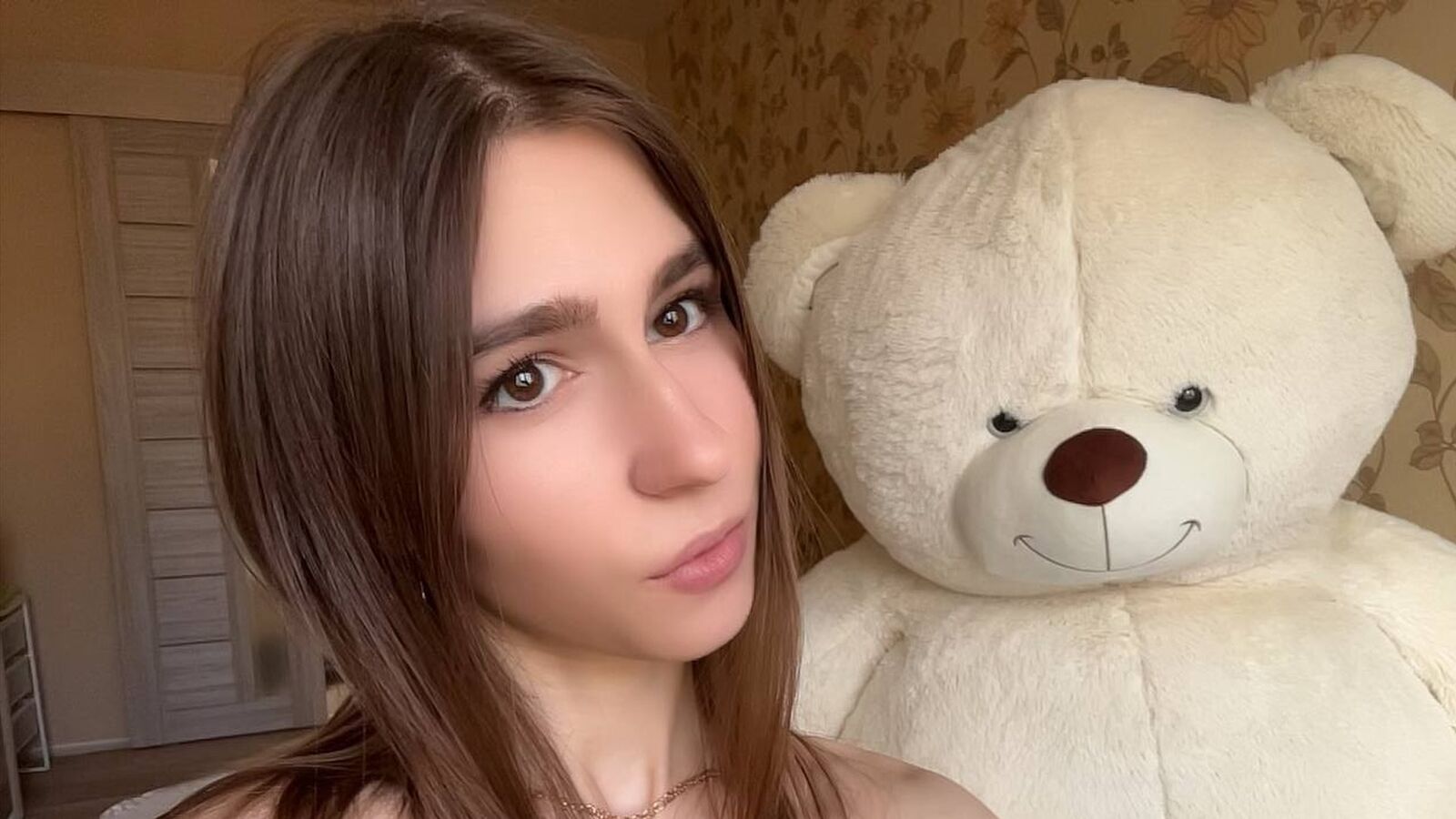 KarieChuong erotic portrait