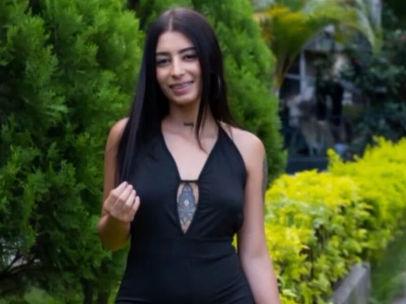 BellaGaviria superxxxporn