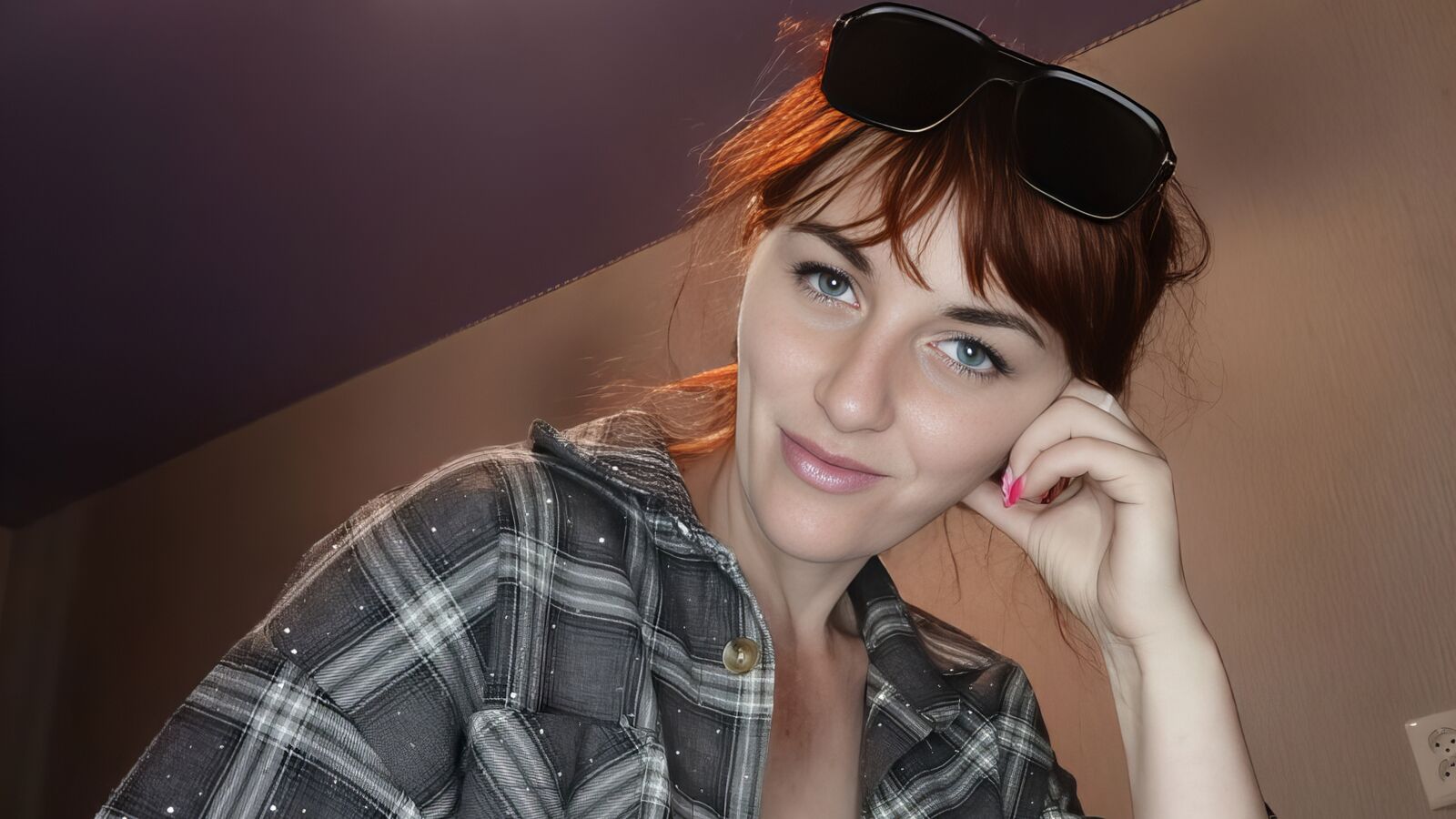 MiraMitys erotic portrait