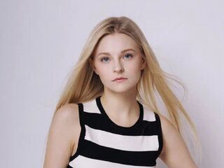 LynetteAldis Picture live sex