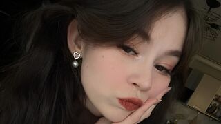 MildredCooling Live Webcam on LiveJasmin