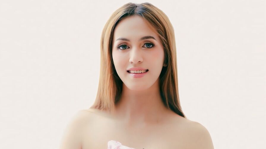 VivianaTan – Male | Glam Magazine