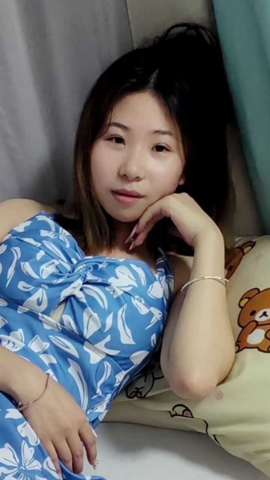 AnnaYuTo erotic portrait