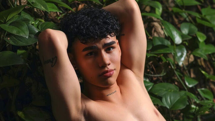 KaiiBossman live webcam show