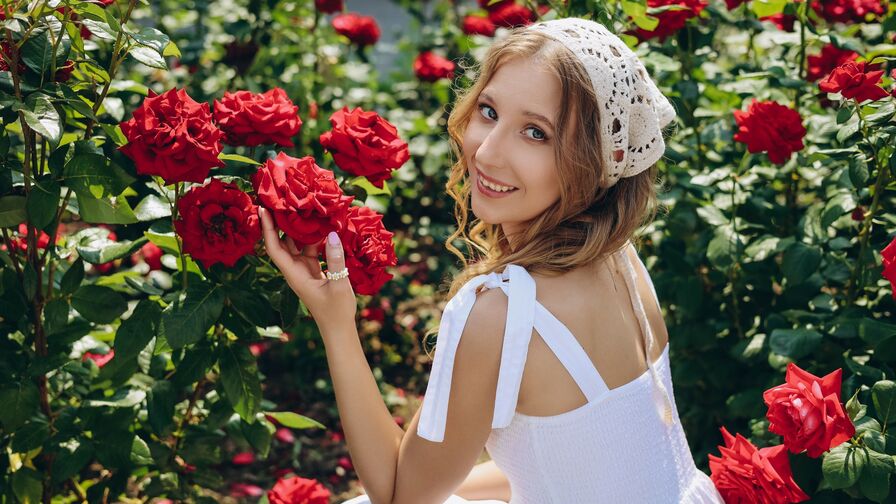 Free Live Sex Chat With LolaWilsons