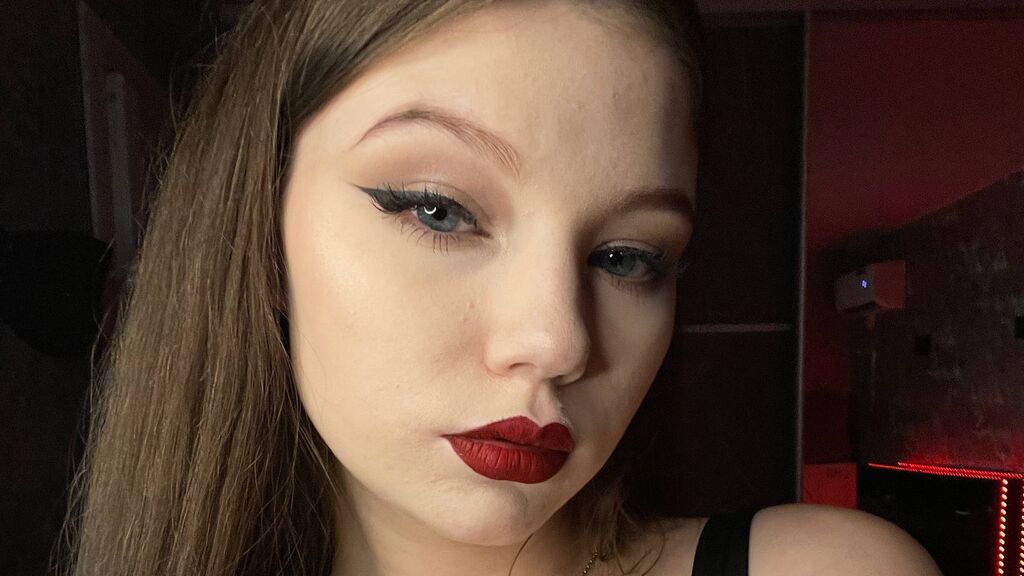 JennyClare online cam on GirlsOfJasmin