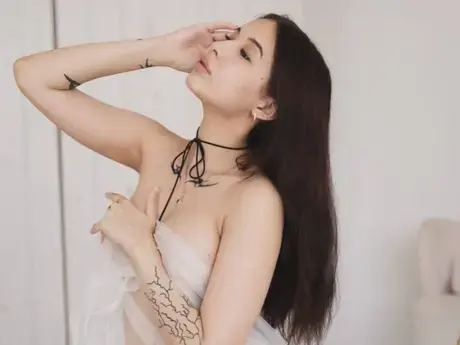 Chat with EdithaDeeks
