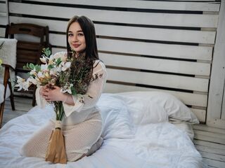 free voyeur web cam BettyJames