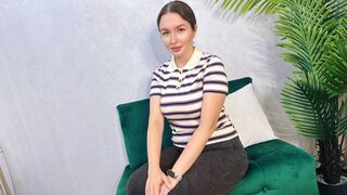 Free Nude ChloeKimi