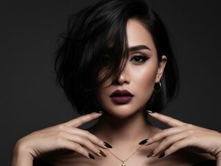 NicoleHenson is a webcam model from Philippines age 32