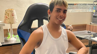 Kostenlos Nackt AndyCastillo