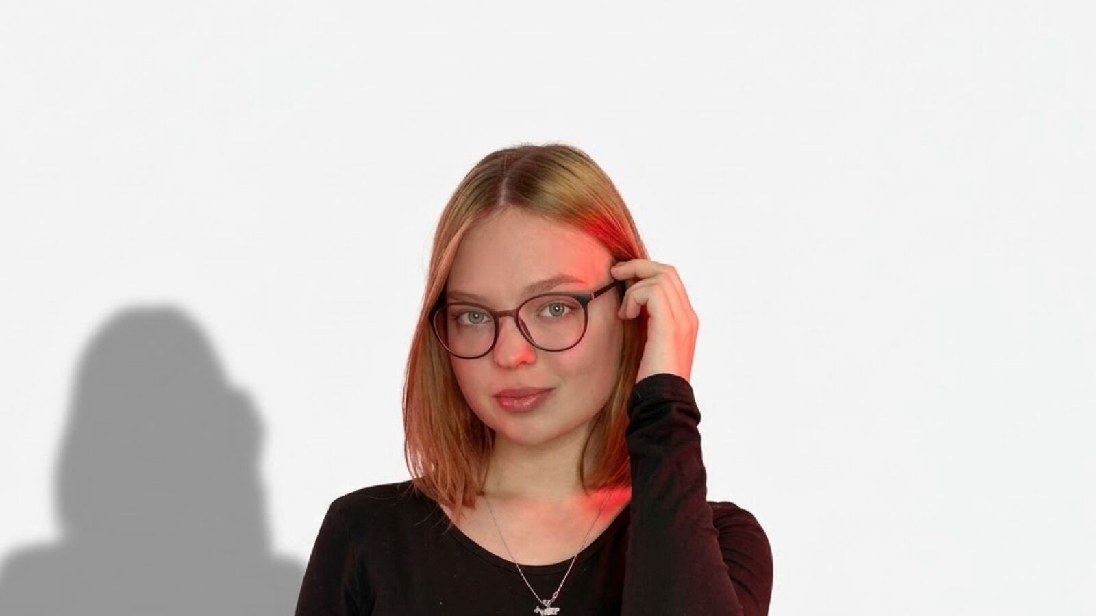 SuzanGoldstein erotic portrait