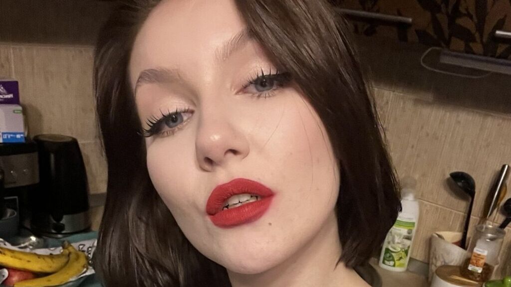 CamelliaMosqueda Live Cam on LiveJasmin