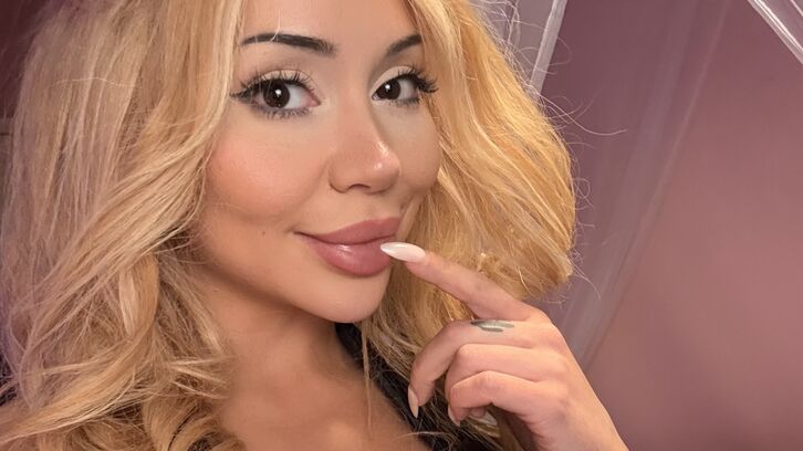 VixSen live webcam show