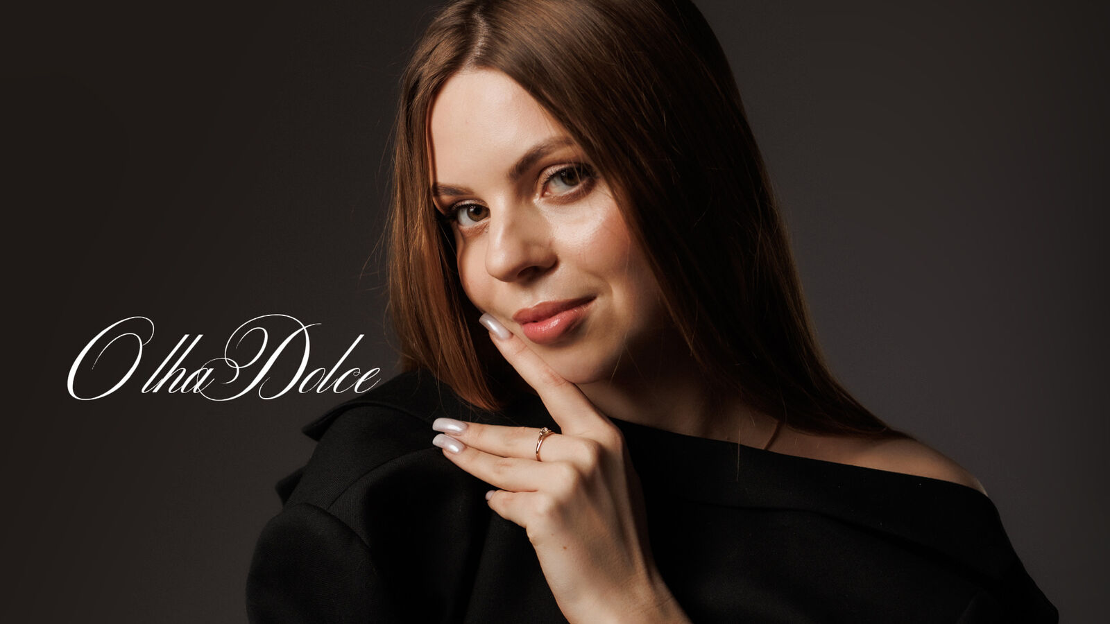 OlhaDolce erotic portrait