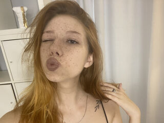 Webcam model OdiliaCarls from LiveJasmin