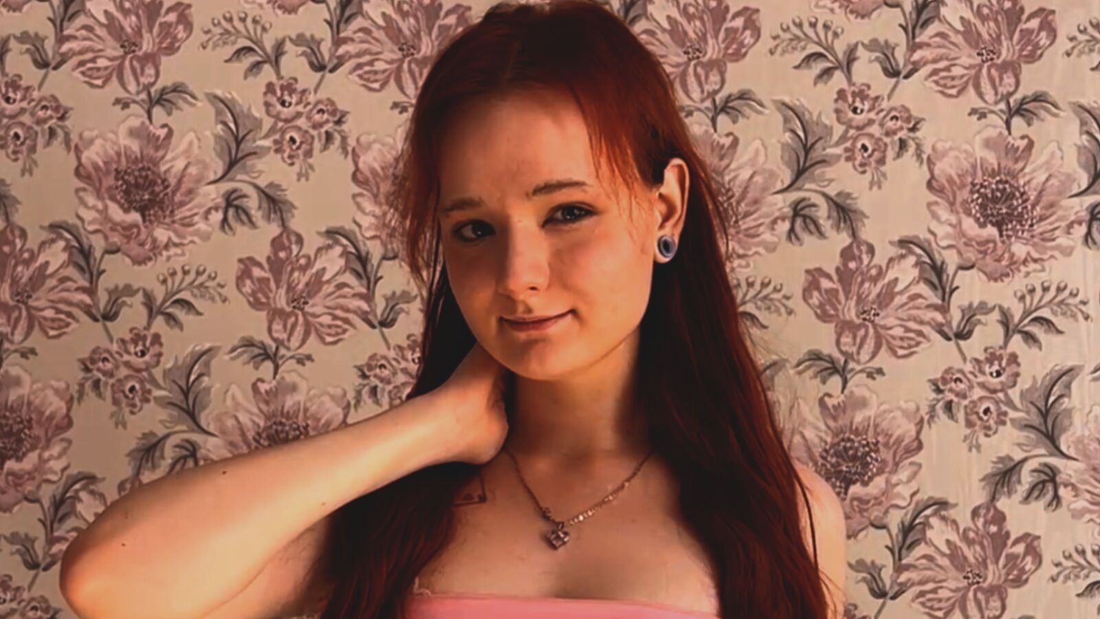 MiraJess erotic portrait