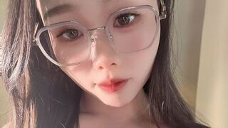 lingzi Live Webcam on LiveJasmin