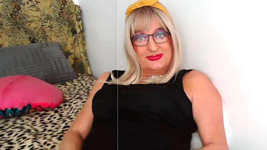 SophyTV Live Sex Chat at City Lanz