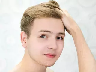 Show privé avec JohnySevens