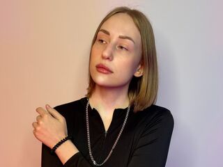 online nude chat ElvaCutsforth