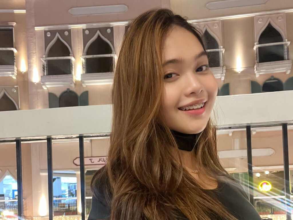 LianneAlexandra Nackt