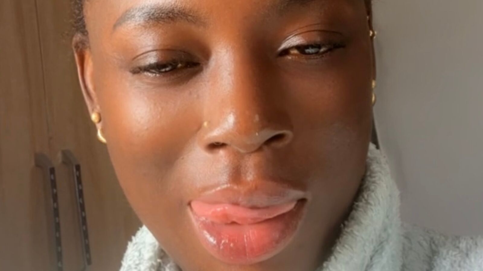 EllaRaye erotic portrait